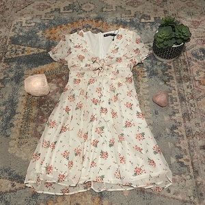 Off White Floral dress/never worn Nordstrom Dress